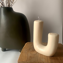 Load image into Gallery viewer, Llyra