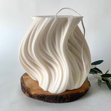 Load image into Gallery viewer, Llagoon