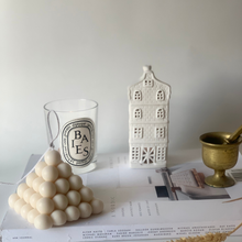 Load image into Gallery viewer, Llatitude