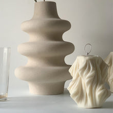 Load image into Gallery viewer, Llake