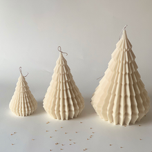 Load image into Gallery viewer, Llourdes