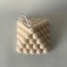 Load image into Gallery viewer, Llatitude