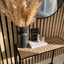 Load image into Gallery viewer, Llyra